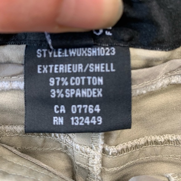 Bedo Femme Dress Shorts with zipper pockets - Picture 3 of 5